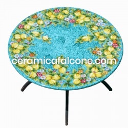 Table decorated with lemons...